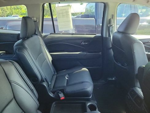 Used 2021 Honda Pilot Elite image 4