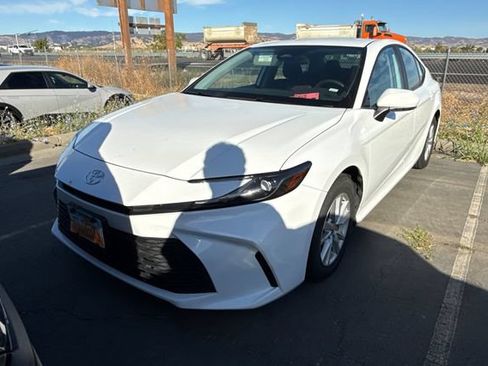 Used 2025 Toyota Camry LE FWD image 2