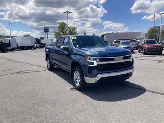 New 2024 Chevrolet Silverado 1500 LT w/ Z71 Off-Road Package AWD/4WD video 1