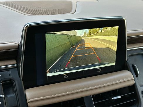 Used 2022 Chevrolet Tahoe Premier image 23