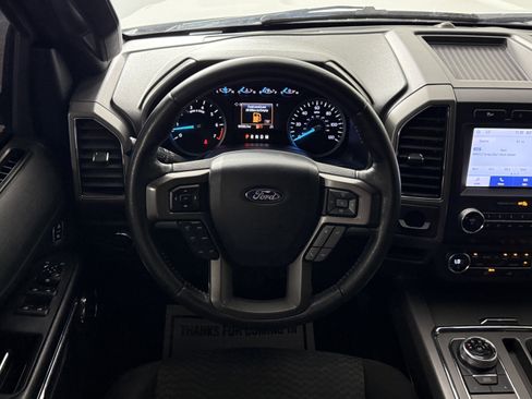 Certified 2020 Ford Expedition XLT image 11