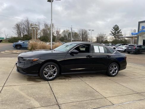 Used 2024 Honda Accord EX image 5