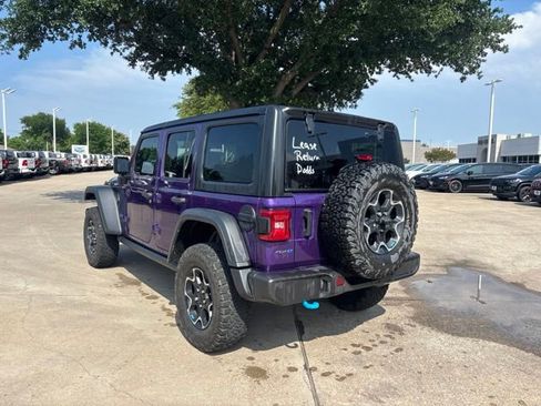 Certified 2023 Jeep Wrangler Unlimited Rubicon 4xe w/ Cold Weather Group AWD/4WD image 6