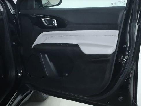 Used 2022 Jeep Compass Limited AWD/4WD image 33