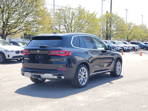 Certified 2023 BMW X5 xDrive40i w/ Premium Package AWD/4WD image 3