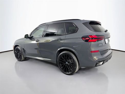 New 2026 BMW X5 xDrive40i AWD/4WD image 7