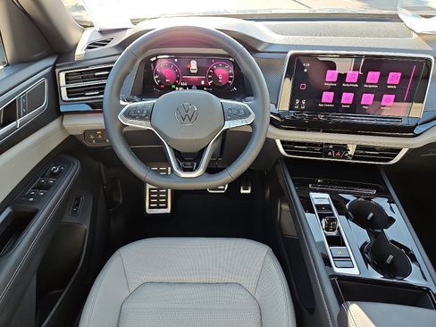 New 2026 Volkswagen Atlas Cross Sport SEL R-Line image 9