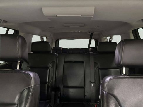 Used 2019 GMC Yukon XL SLT w/ Open Road Package RWD image 27