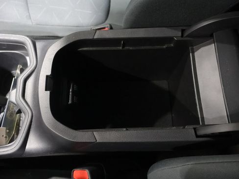 Used 2019 Toyota RAV4 XLE AWD/4WD image 30