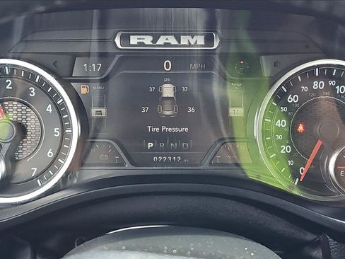 Used 2023 RAM 1500 Laramie AWD/4WD image 6