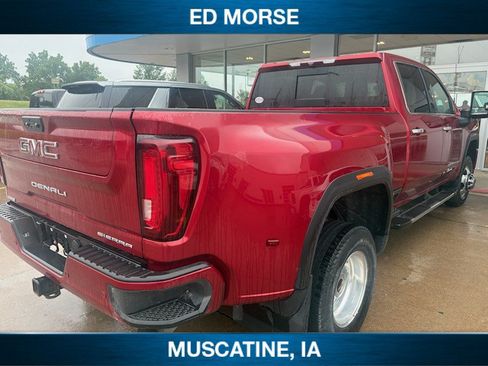 Used 2022 GMC Sierra 3500 Denali AWD/4WD image 4
