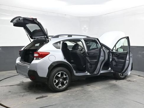 Used 2018 Subaru Crosstrek 2.0i AWD/4WD image 39