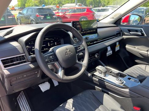 New 2026 Mitsubishi Outlander SEL AWD/4WD image 19