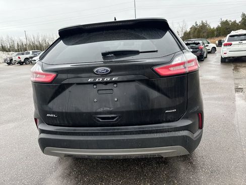 Used 2024 Ford Edge SEL w/ Convenience Package image 8