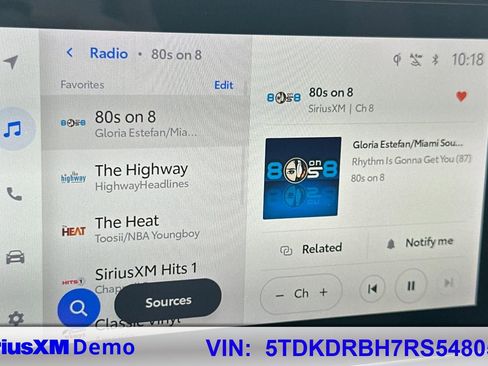 Certified 2024 Toyota Highlander XLE image 36