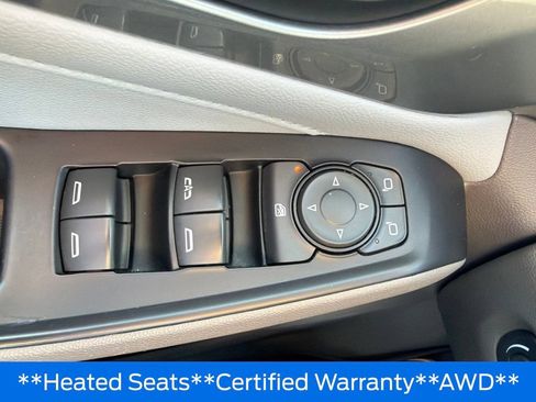 Used 2019 Chevrolet Traverse LT AWD/4WD image 17