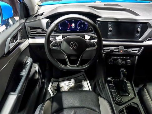 Used 2023 Volkswagen Taos SEL image 18