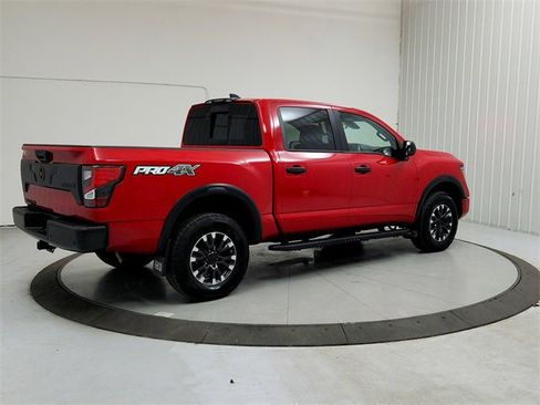 Used 2024 Nissan Titan PRO-4X w/ Off Road Protection Package image 7
