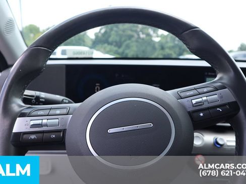 Used 2024 Hyundai Kona SEL FWD image 30