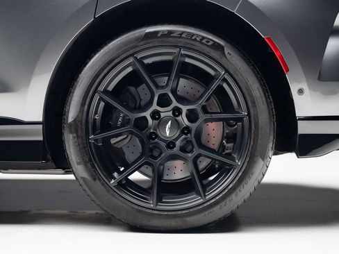 Used 2023 Aston Martin DBX 707 image 21