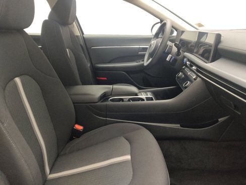 Used 2025 Hyundai Sonata SEL FWD image 21