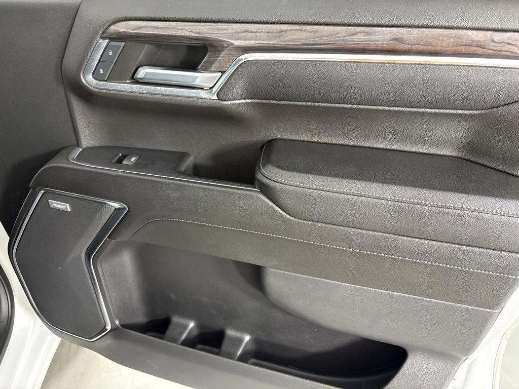 Used 2023 Chevrolet Silverado 1500 LTZ AWD/4WD image 21