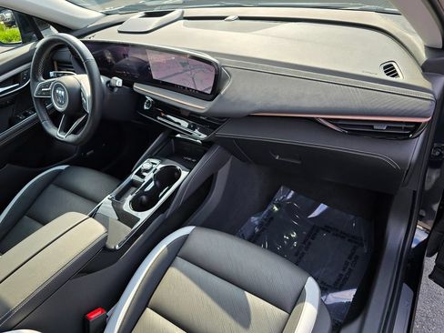 Certified 2025 Buick Envision Sport Touring AWD/4WD image 30