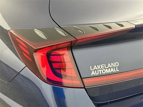 Used 2022 Hyundai Sonata Limited image 25