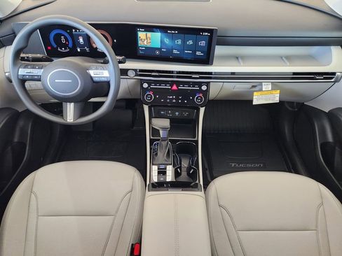 New 2026 Hyundai Tucson SEL FWD image 18