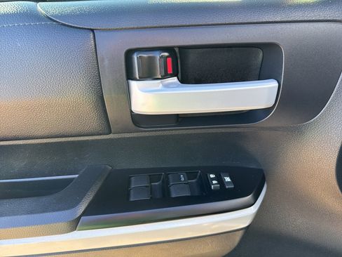 Used 2019 Toyota Tundra SR5 image 10