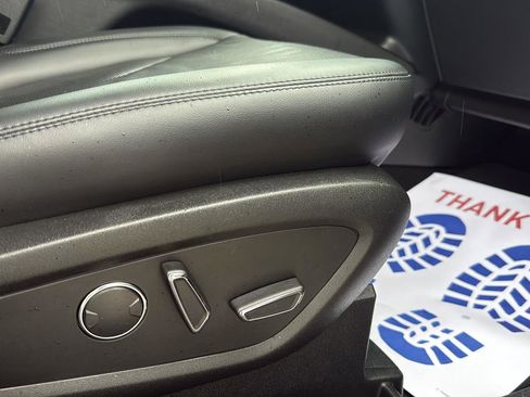 Used 2022 Lincoln Nautilus Reserve w/ Equipment Group 201A image 25