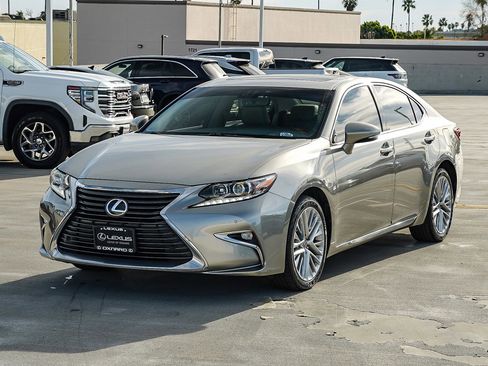 Used 2016 Lexus ES 350 350 image 3
