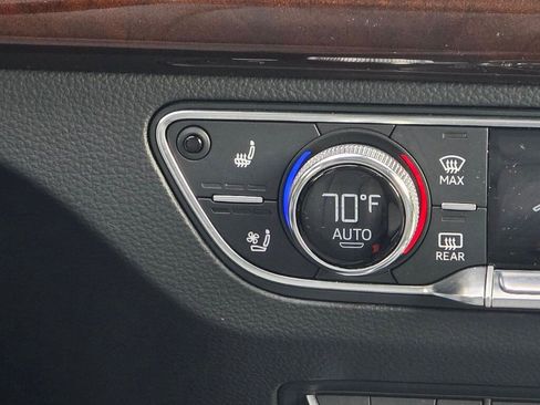 Used 2018 Audi Q5 2.0T Premium Plus w/ Premium Plus Package image 15