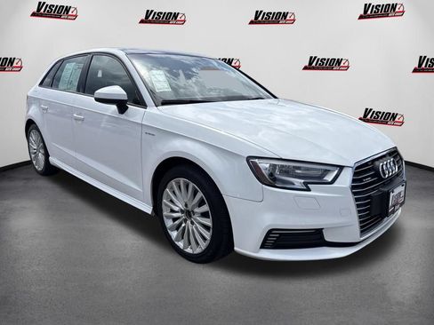 Used 2017 Audi A3 e-tron Premium FWD image 3