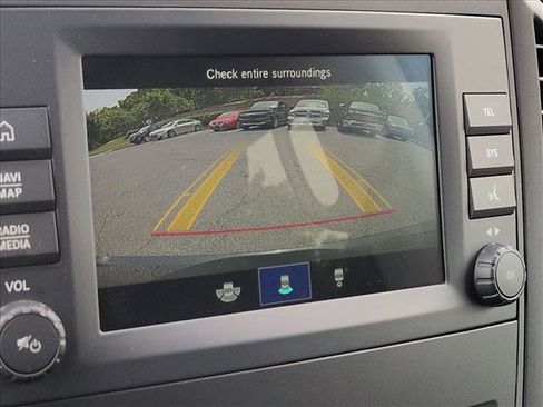 Used 2023 Mercedes-Benz Metris Passenger image 14