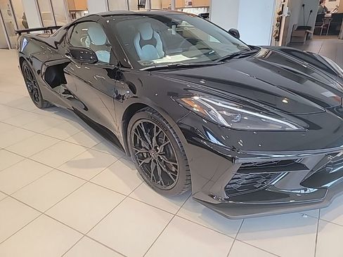 Certified 2025 Chevrolet Corvette Stingray Preferred Cpe w/ Z51 Performance Package image 7