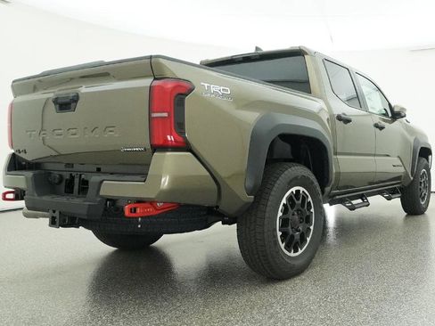 New 2026 Toyota Tacoma TRD Off-Road AWD/4WD image 27