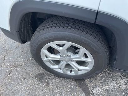 Used 2024 Jeep Compass Latitude