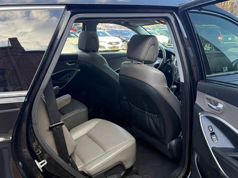 Used 2015 Hyundai Santa Fe Limited w/ Option Group 04 image 12