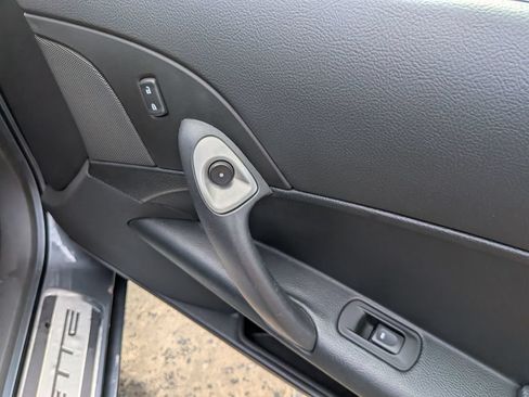 Used 2013 Chevrolet Corvette Convertible w/ Battery Protection Package RWD image 21