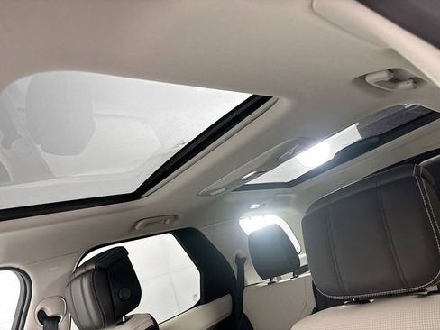 New 2026 Land Rover Discovery Dynamic SE AWD/4WD image 21