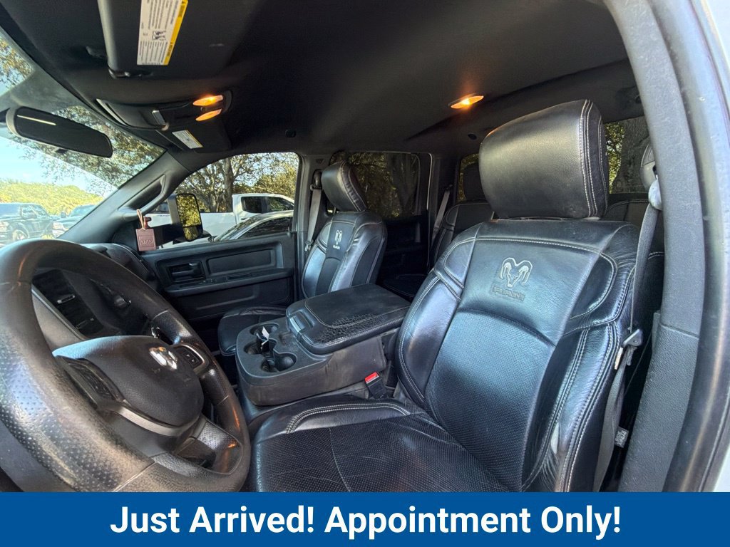 Used 2021 RAM 2500 Tradesman w/ Chrome Appearance Group AWD/4WD image 8
