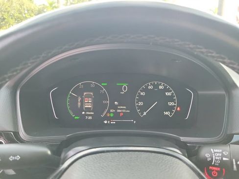 Used 2025 Honda Civic Sport image 17