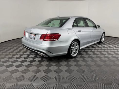 Used 2014 Mercedes-Benz E 350 Sedan image 3