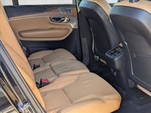 Used 2017 Volvo XC90 T6 Inscription w/ Vision Package image 21