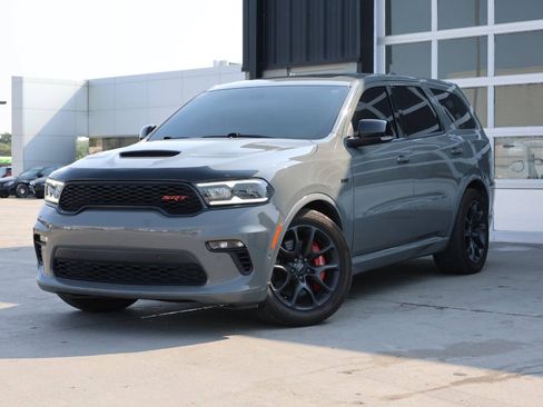 Used 2022 Dodge Durango SRT w/ Premium Interior Group AWD/4WD image 3