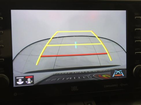 Used 2022 Toyota RAV4 Limited image 9