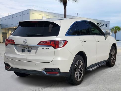 Used 2017 Acura RDX w/ Advance Package FWD image 6