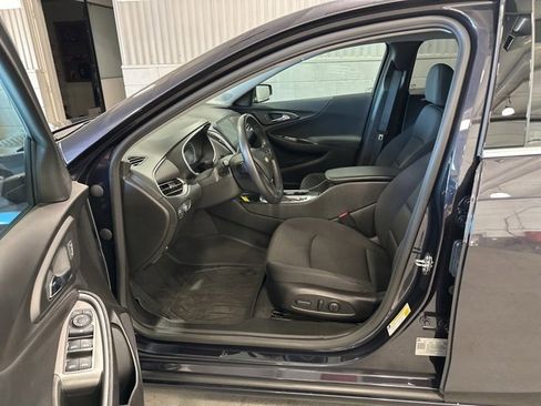 Used 2022 Chevrolet Malibu RS image 12
