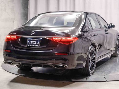 Certified 2023 Mercedes-Benz S 500 4MATIC image 4